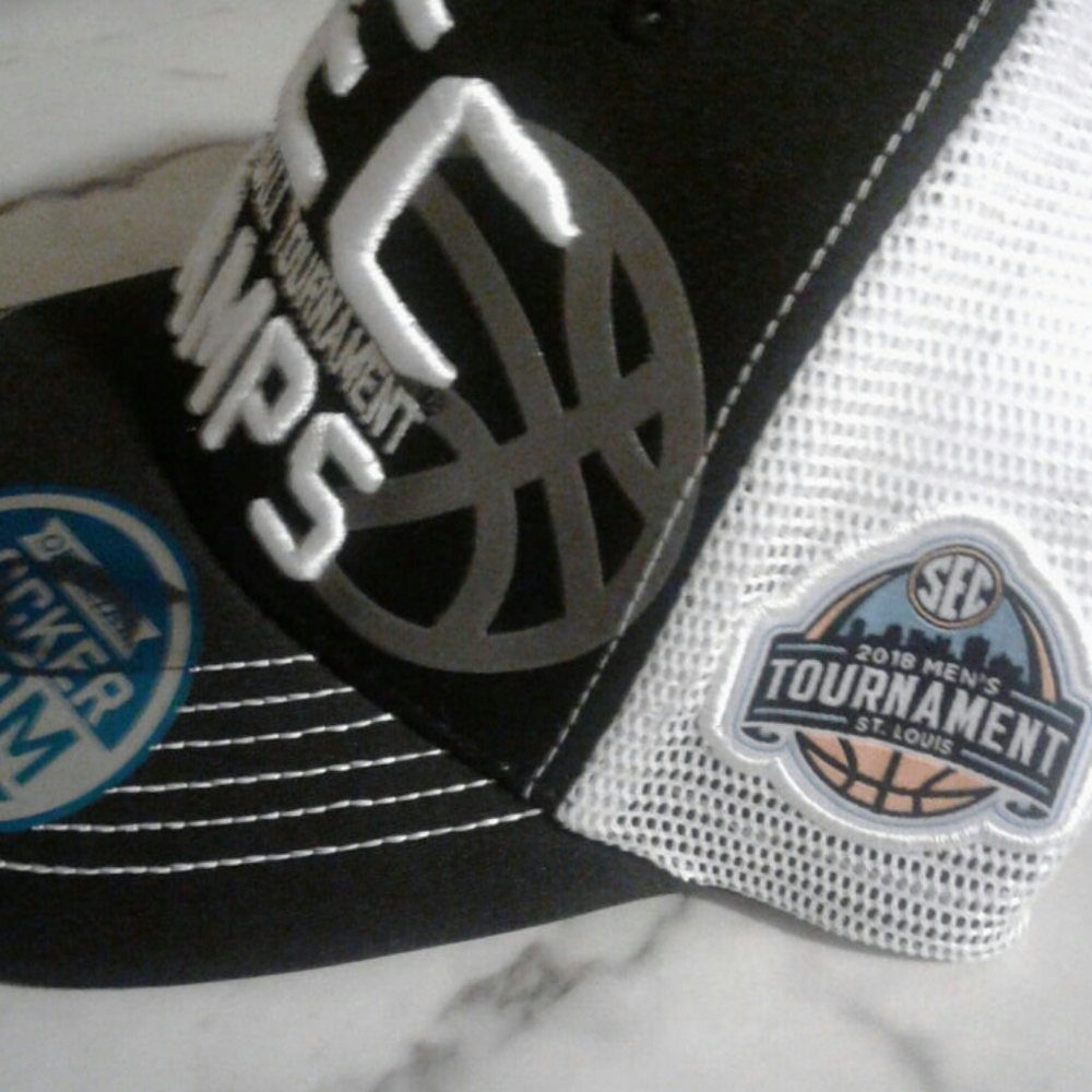 SEC Cap - Picture 4 of 5